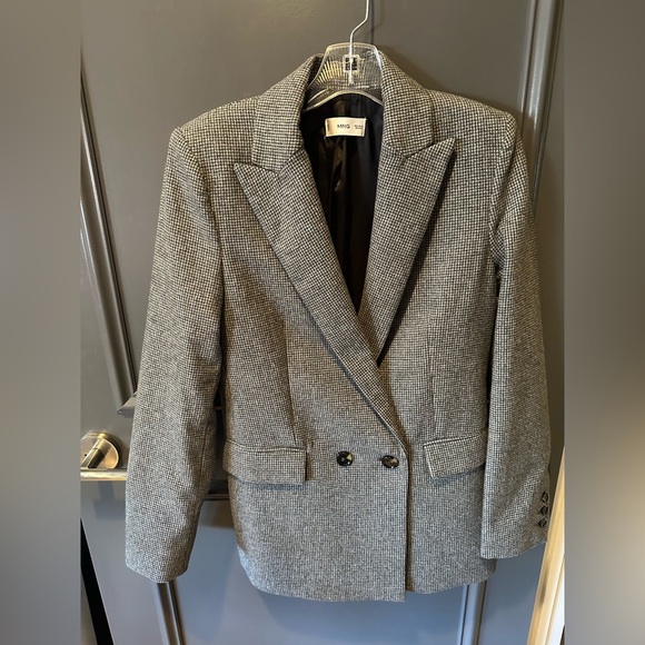Mango Wool-Blend Gray Checkered Anna Blazer - Picture 2 of 7
